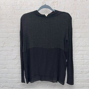 Aritiza Long Sleeve Blouse XXS Light knit silk blend Pullover Gray Black